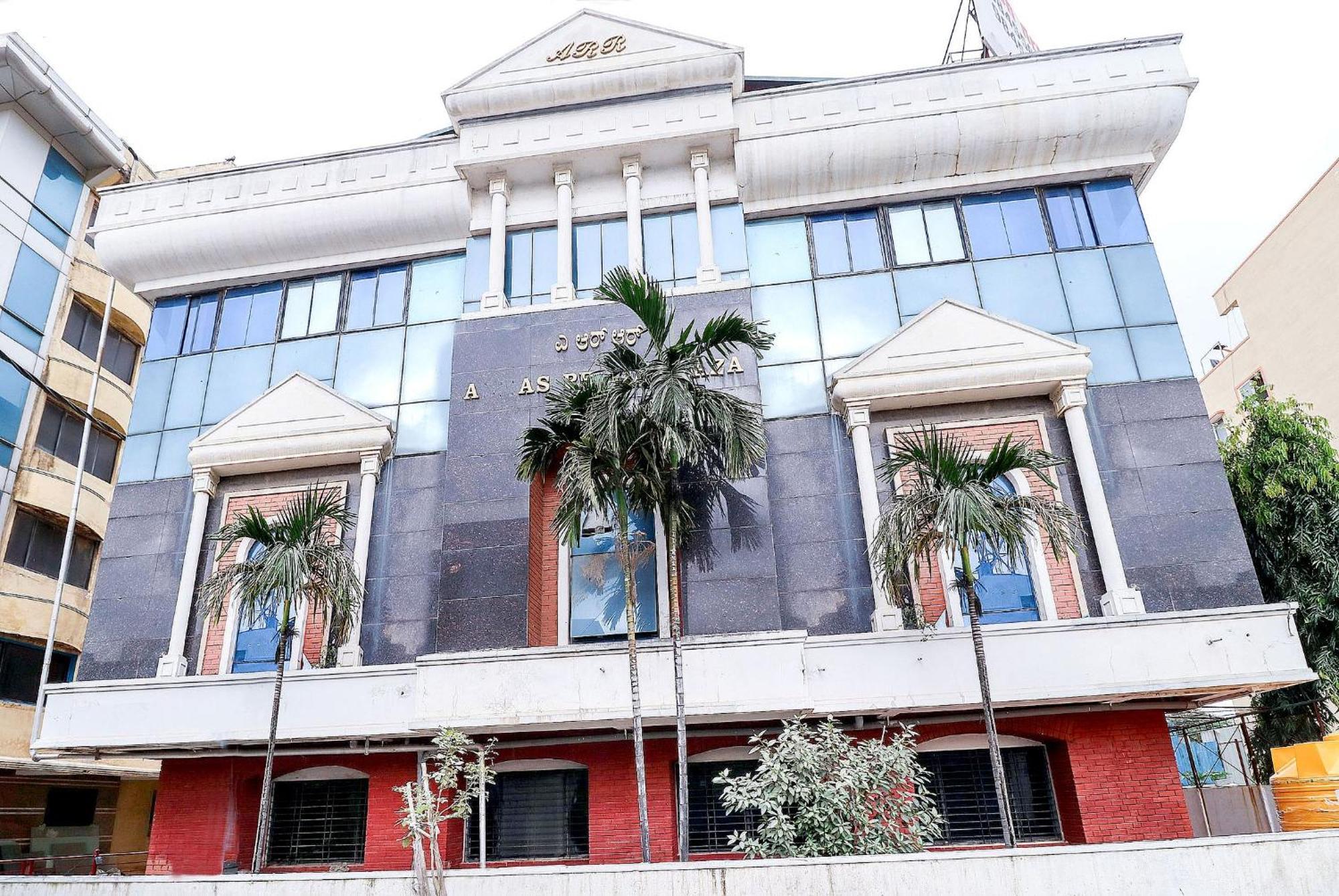 Hotel O The Royal International Hotel Bangalore Esterno foto